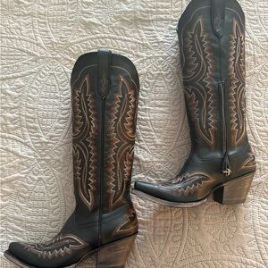 Ariat Casanova Black and Brown Boots